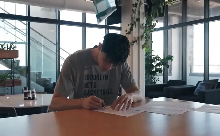 来说, 曾凡博完成 来说, 曾凡博完成